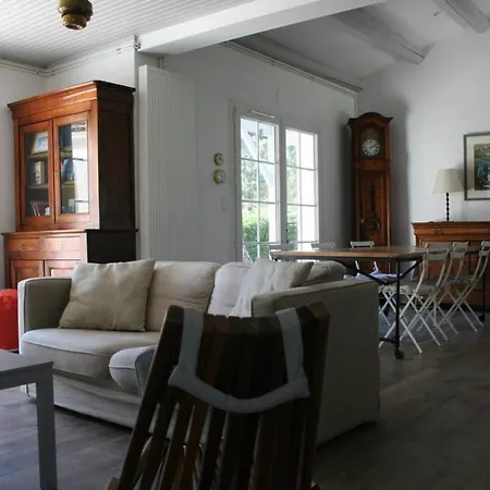 Grande Maison Familiale A - 500 M De La Surveillee * Chaucre