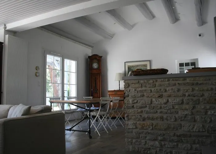 Сasa de vacaciones Grande Maison Familiale à - 500 M De La Surveillée