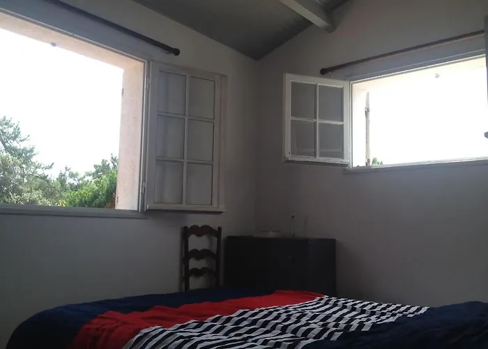 Grande Maison Familiale à - 500 M De La Surveillée *