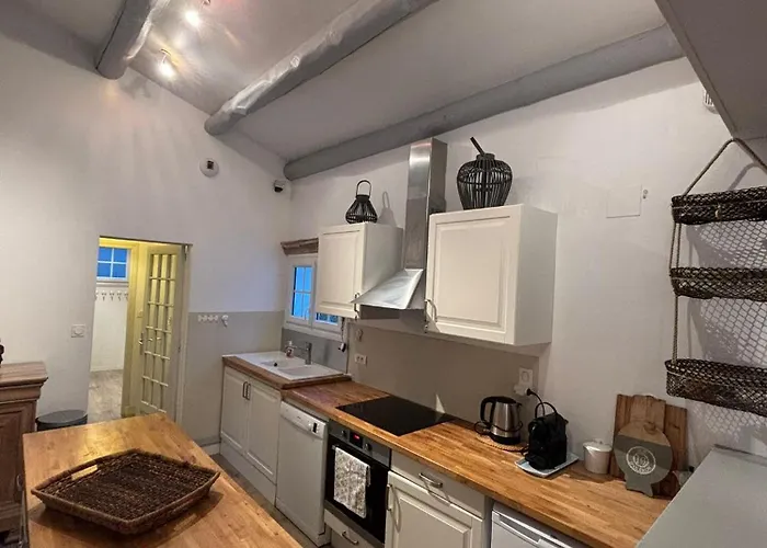 Сasa de vacaciones Grande Maison Familiale à - 500 M De La Surveillée